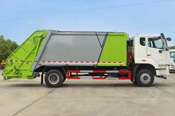 4*2 LHD RHD 15cbm DongFeng Diesel Fuel Garbage Compactor Truck