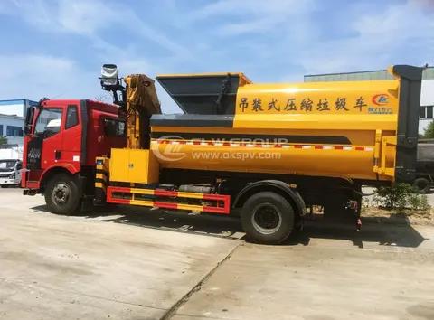 FAW 4x2 Compactor Garbage Truck With Crane