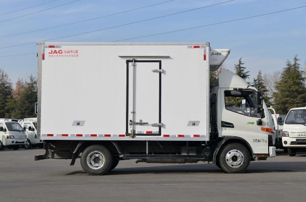 JAC 4x2 5tons Refrigerated Truck